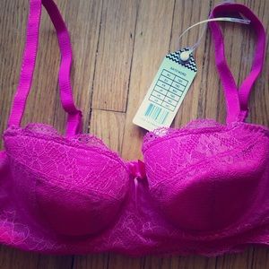 Freya Fancies hot pink bra and panty set NEW